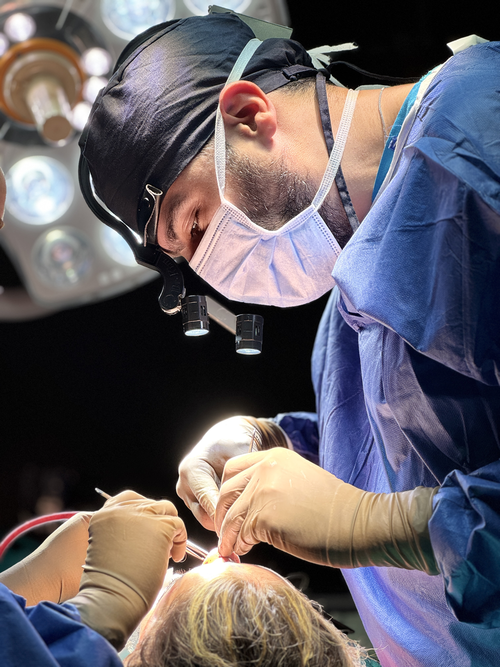 Op. Dr. Burkay Akduman - In operation - 1